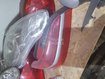 leva stop lampa za pezo 406 za Peugeot 406 od 2000. do 2004. god.