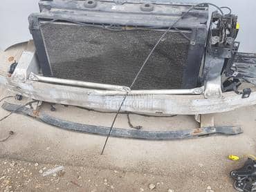 Sina branika u kompletu f10 za BMW Serija 5 od 2010. do 2014. god.