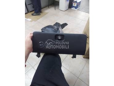 Kaseta - fioka za Peugeot 306