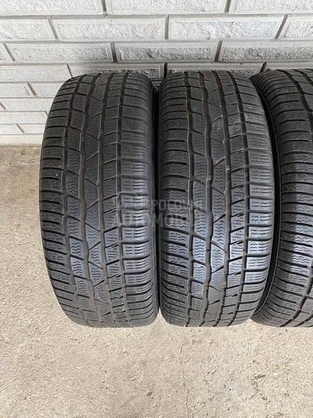 Continental 215/60 R16 Zimska