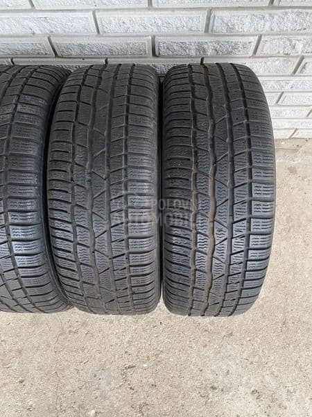 Continental 215/60 R16 Zimska