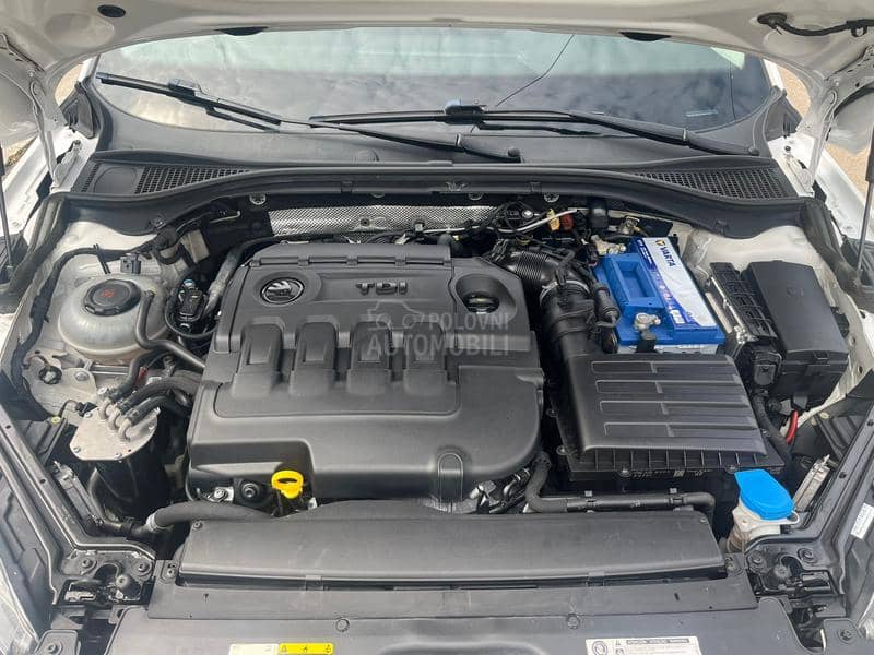 Škoda Superb 2.0 tdi Dsg