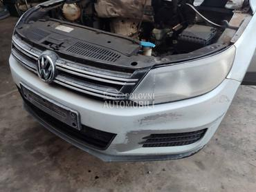 Volkswagen Tiguan -  kompletan auto u delovima