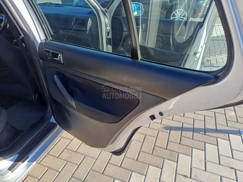 Volkswagen Golf 4 1.9 tdi  highline