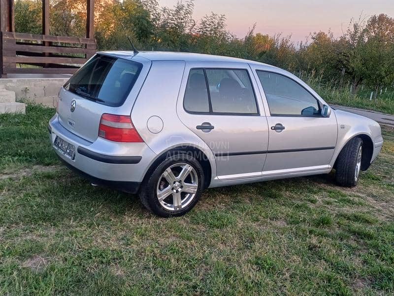 Volkswagen Golf 4 1.9 tdi 74 kv