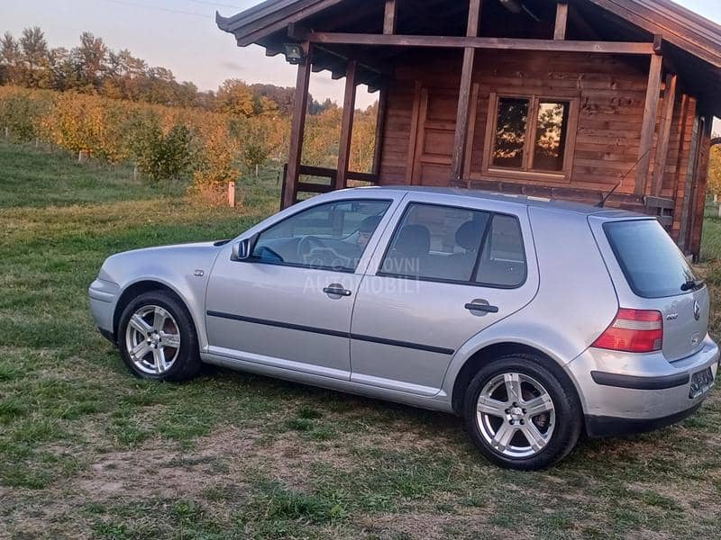 Volkswagen Golf 4 1.9 tdi 74 kv
