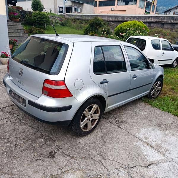 Volkswagen Golf 4 1.9 tdi 74 kv