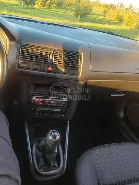 Volkswagen Golf 4 1.9 tdi 74 kv