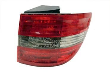 Stop Lampa Zatamnjena za Mercedes Benz B 180, B 200 od 2006. do 2011. god.