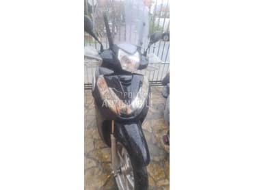 Honda SH 300 ie delovi