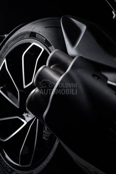Ducati DIAVEL V4 MY2026