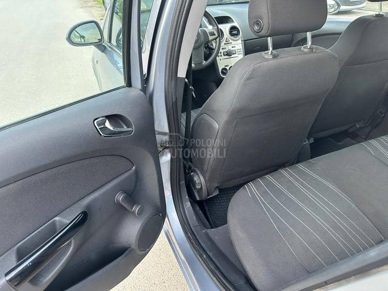 Opel Corsa D 1.2