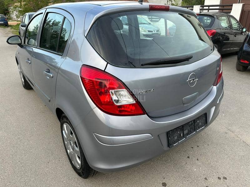 Opel Corsa D 1.2