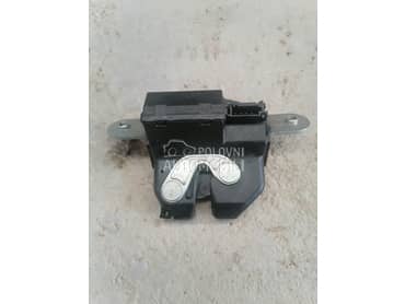 Brava gepeka za Lancia Delta od 2008. do 2014. god.