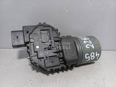 MOTORIC PREDNJEG BRISACA za Volkswagen Passat B5