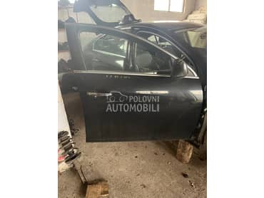 Prednja desna vrata za Opel Insignia od 2009. do 2016. god.