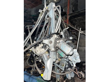 Podizac stakla za Renault Clio