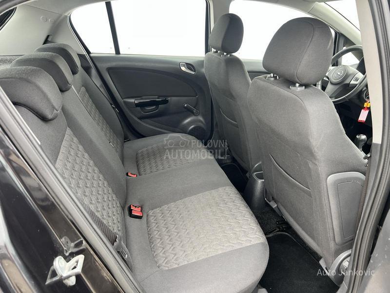 Opel Corsa D 1.4 B
