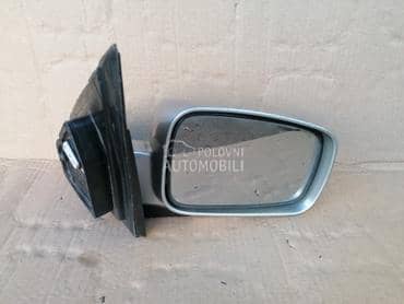 279.Suvozacev,desni retrovizor za Kia Sorento