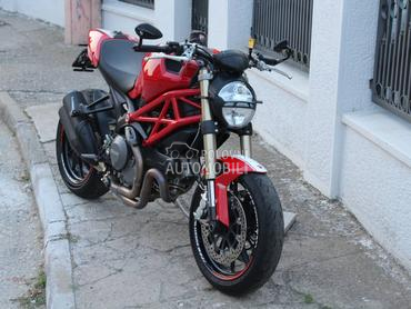 Ducati Monster 1100 EVO ABS