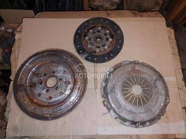 plivajuci zamajac set kvacila za Fiat Punto