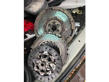 Set kvacila za Peugeot 307