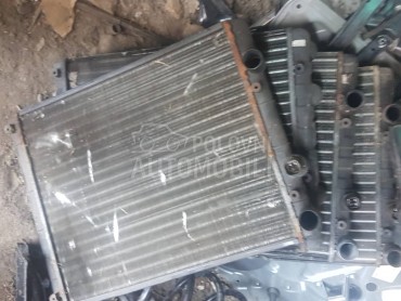 Hladnjak motora za Volkswagen Polo