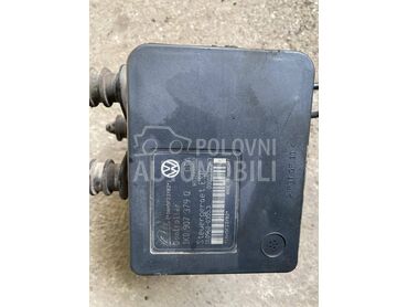 ABS centrala za Volkswagen Golf 5