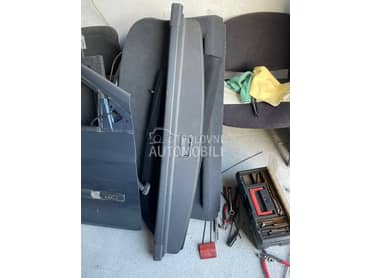 Roletna gepeka za Volkswagen Passat B6 od 2005. do 2008. god.