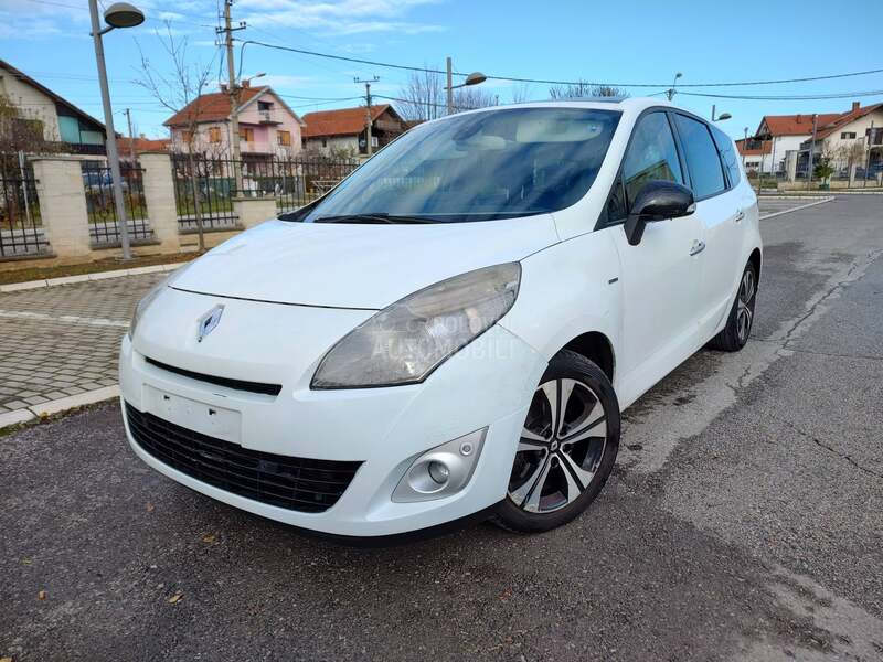 Delovi za Renault Scenic 1.6DCI 2012. god.