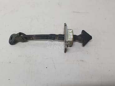 Prednji desni granicnik vrata za Mazda 3 od 2003. do 2008. god.