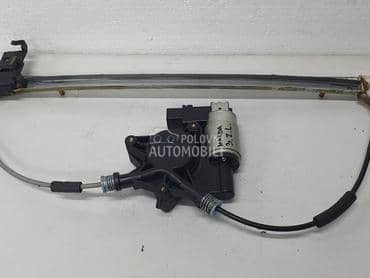 Zadnji levi podizac motoric za Mazda 3 od 2003. do 2008. god.