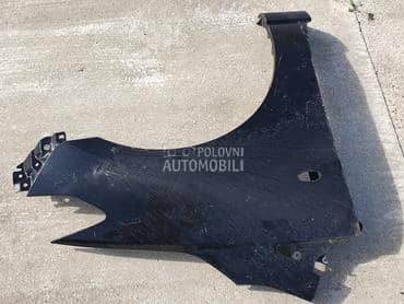 Desni Blatobran i krilo za Mazda 5 od 2004. do 2010. god.