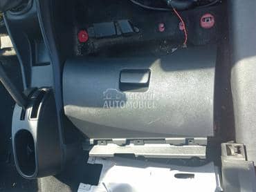 Poklopac kasete ladica za Peugeot 207