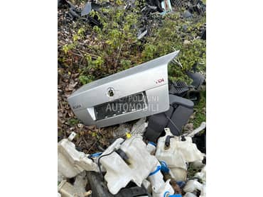 Gepek vrata Limuzina za Volkswagen Bora od 1998. do 2005. god.