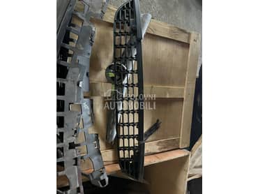 Maska za Opel Astra J od 2009. do 2016. god.