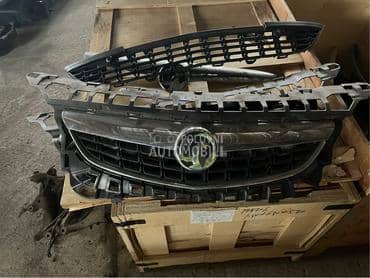 Maska za Opel Astra J od 2009. do 2013. god.