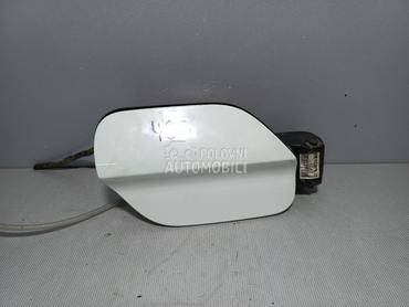 POKLOPAC REZERVOARA za Volkswagen Passat B8