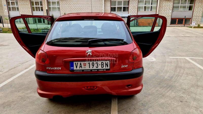 Peugeot 206 1.4 FABRIKA