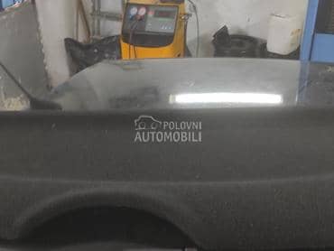 Polica gepeka za Peugeot 206