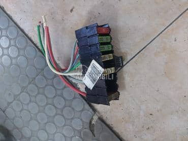 Osiguračka kutija 1,6hdi za Peugeot 307