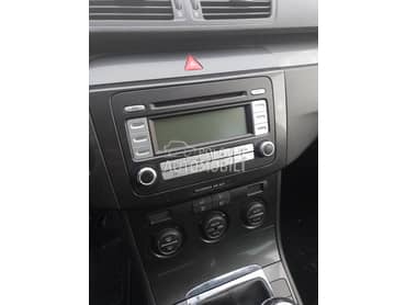 Radio za Volkswagen Passat B6