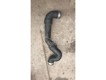 Crevo interkulera za Volkswagen Passat B6