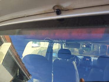 trece stop svetlo za Suzuki Wagon R+ od 2000. do 2006. god.