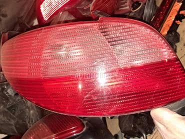 leva lampa 1.6 za Peugeot 206