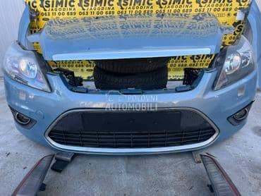 Branik prednji plavi za Ford Focus od 2008. do 2012. god.