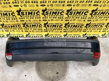 Branik zadnji crni (hečbek) za Ford Focus od 2004. do 2008. god.