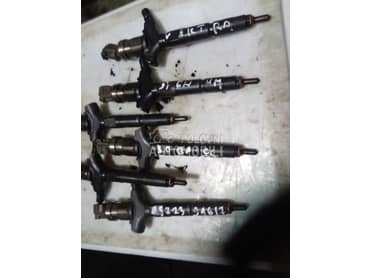 Dizne  3,0  cdti za Opel Signum, Vectra C od 2002. do 2006. god.