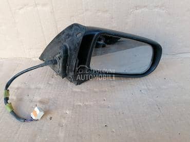 302.Suvozacev,desni retrovizor za Mazda Serija E