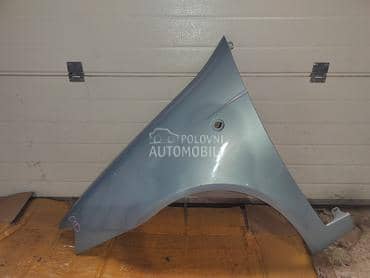 Levo krilo svetlo plavo za Fiat Punto od 2000. do 2003. god.